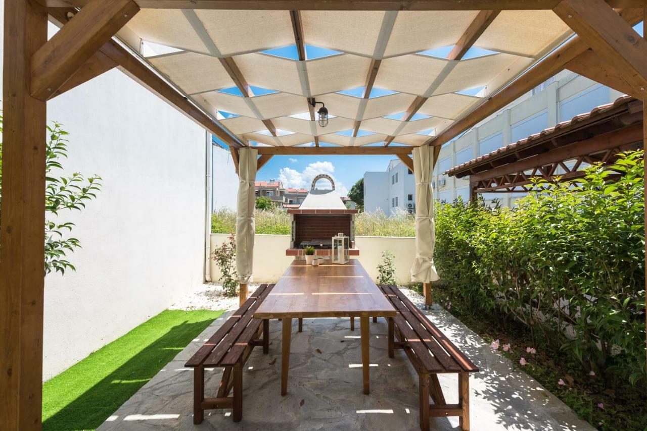 Nikiti Maisonette On The Beach By Luxlikehome Nikiti (Sithonia) Eksteriør billede