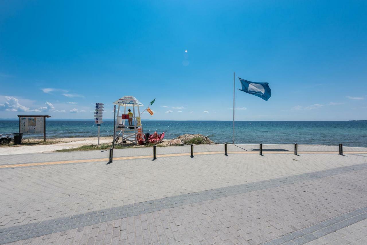 Nikiti Maisonette On The Beach By Luxlikehome Nikiti (Sithonia) Eksteriør billede